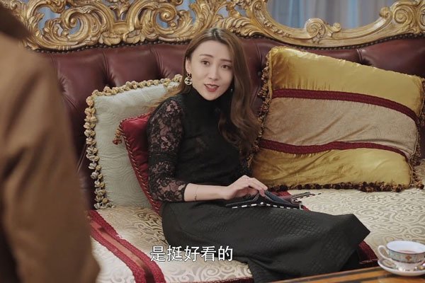 �����Ӹ������� �󱳵�������ʲô���ӵ�