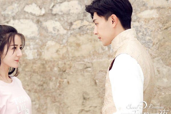 �����Ȱ͵����ڸ���������� �Ƿ���ʵ��һ����