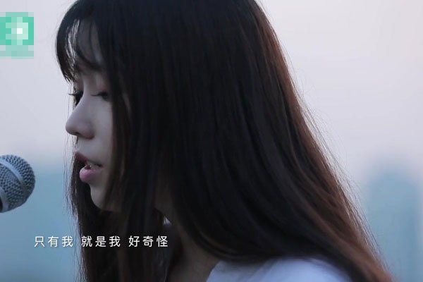 �����ϳ�ż����ɳĮ�Ǹ�Ů����˭ ������ʵ������