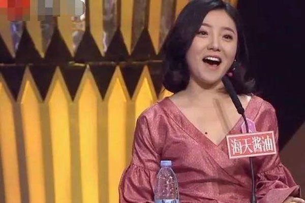 ���������Ϸ�������Ƶ����һ�� ����С������Ϊ���˲���