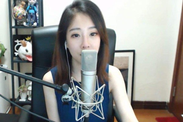 ���ɿ�ħ�ͷ���Īʲô��ϵ ǰ���Ƕ������һ������