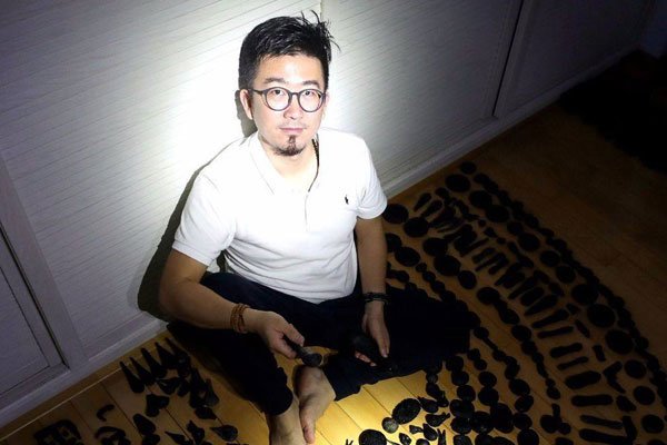 ����ǽ���ʯͷ������˭ �ڽ�Ŀ��¶�治�Ǻܶ�