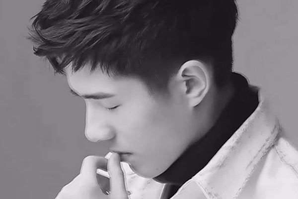 ���Ȼ�Ķ����¼� ��Ӧ�ú�Ů�����մ��