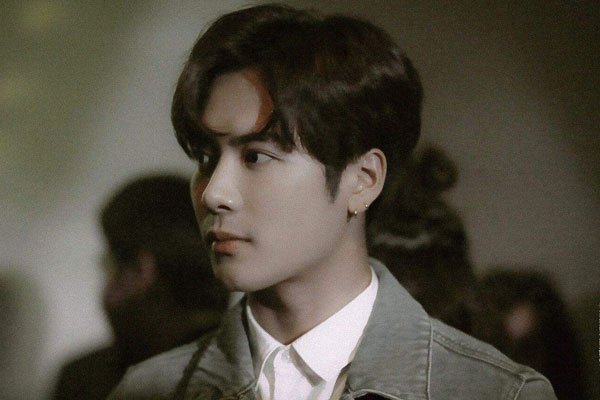 �ϼ�������˭ ������û�й�����