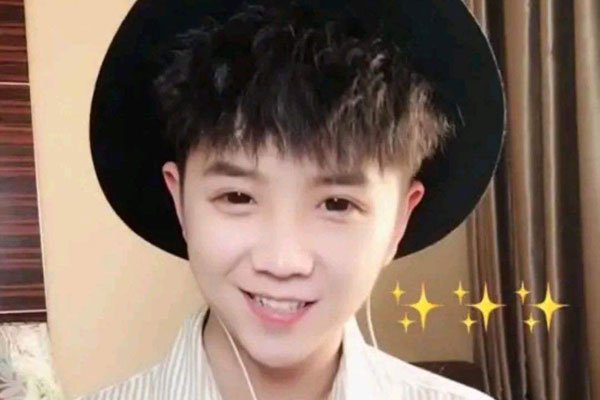 ������Ů�Ѿ�Ȼ�������� ��������ȥ˵����