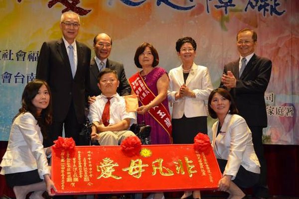 �뽨������������� ��Ϊ��ȫ����Ц��