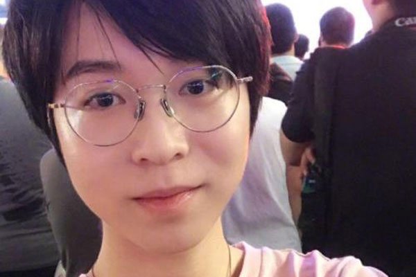 ������ô���� ��ֱ���Ǻͻ���������ì��