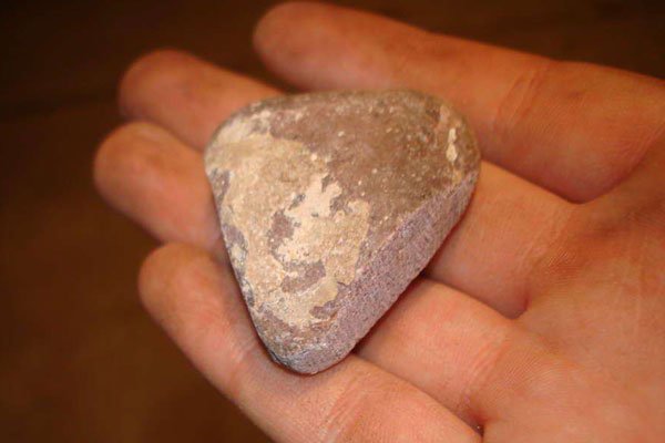 �������ʯͷ����ô���� �������趼��ǹ��