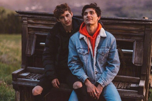 ��ү����Үϣ�����Ѷ���˭ ���⹫������������