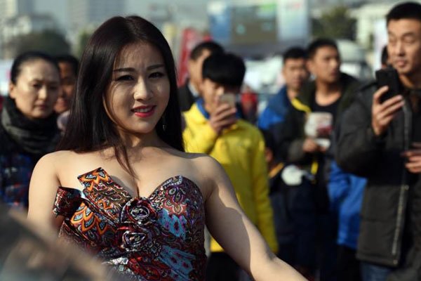 ��ģ�������ͼƬ �������ͺÿ���Ů����ô��