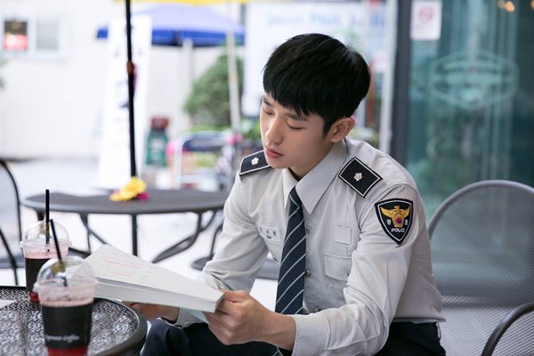 �������ĸ������� ������ins�ϸ����������