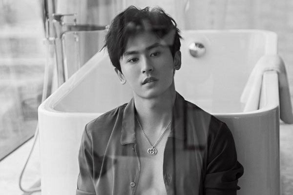 �����Ů���Ǿ��쿣� �������Ƿ���ĺ���