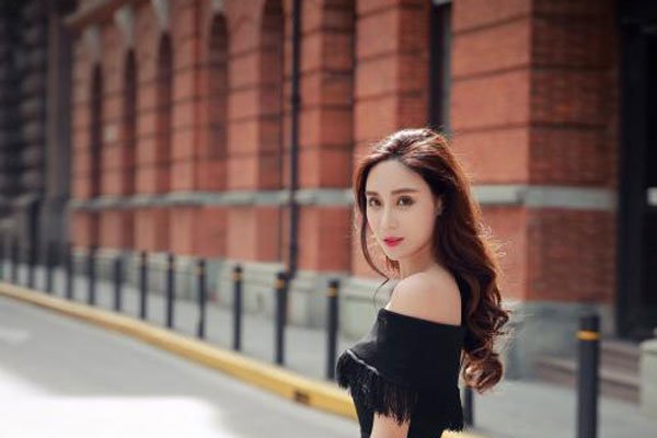 ������������򱻰������ϵ���Ƶ ��ͻ���ľ��Ǵ���