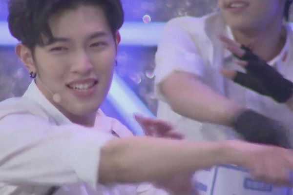 ���岮�ĸ������� �Ͳ�����һ����˾