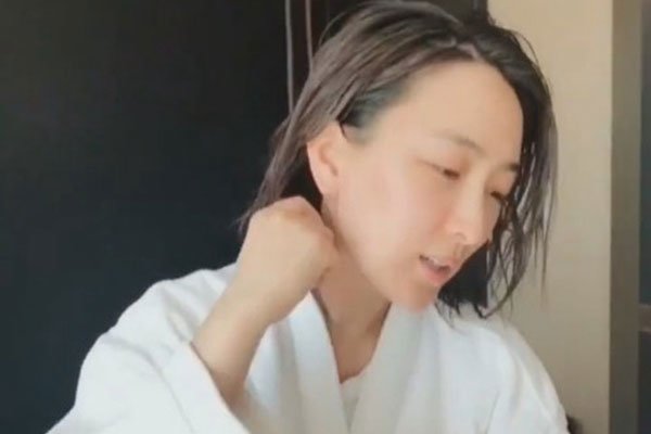 ���ո��˼������� ��ǣ������С贺�PG One�粨��