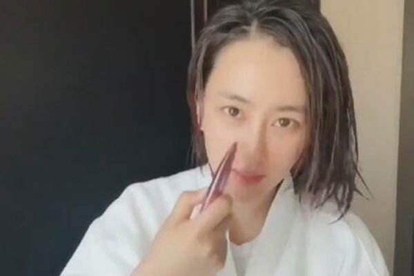 ���ո��˼������� ��ǣ������С贺�PG One�粨��
