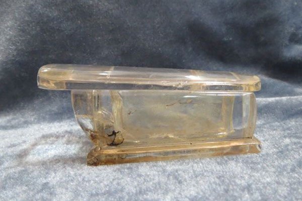 黄河透明棺材灵异事件是真的吗只求不沾上脏东西就行