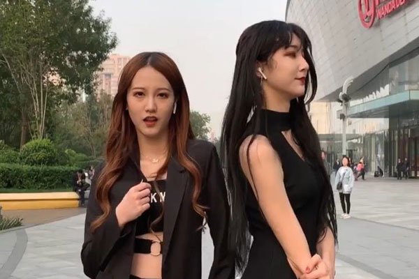 �ݡӣ�ҵĸ������� �������¼��Ǳ�����