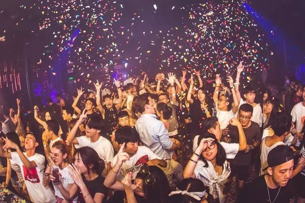 �������бĵϵ��Ǿ仰��˭˵�� ÿ�춼����ˮ�����