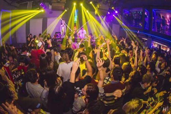 �������бĵϵ��Ǿ仰��˭˵�� ÿ�춼����ˮ�����