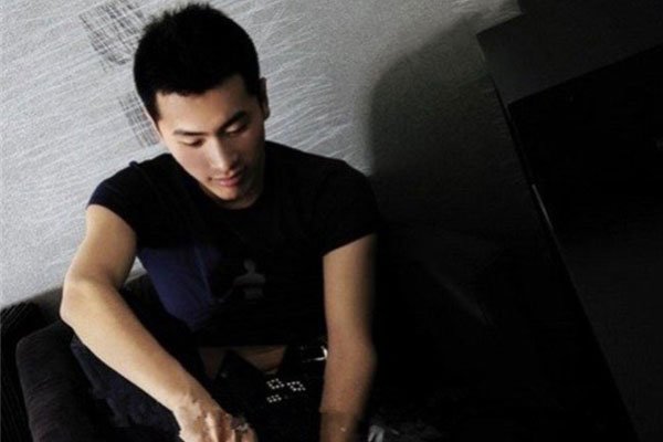 �´�����ģ����ͼƬ��ô���� ����Ϊ��ͬ־