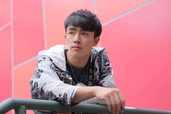 �߾���ү��ʵ�����ǲ��ǽ������ Ů��Աֻ�Ǻ�����ϵ