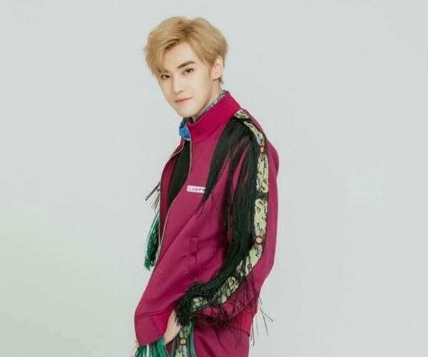 �ഺ������ı��س����� �Ǳ�ˮ������ȥ��