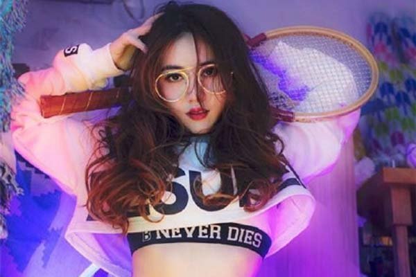 �۽�ƹ���4������Ƶ�Ǳ����� �崿����ȫ������