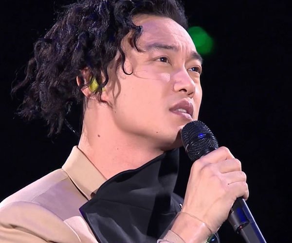 ���Ѿ�ȷ���и�������Զ����ȸ�����ֽ�ʲô ��˭�ݳ���