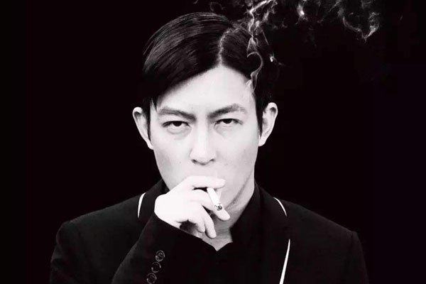 ���¹�ϣ������Ů������Щ ����ЩŮ������Ⱦ