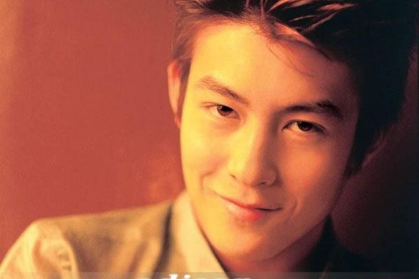 ���¹�ϣ������Ů������Щ ����ЩŮ������Ⱦ